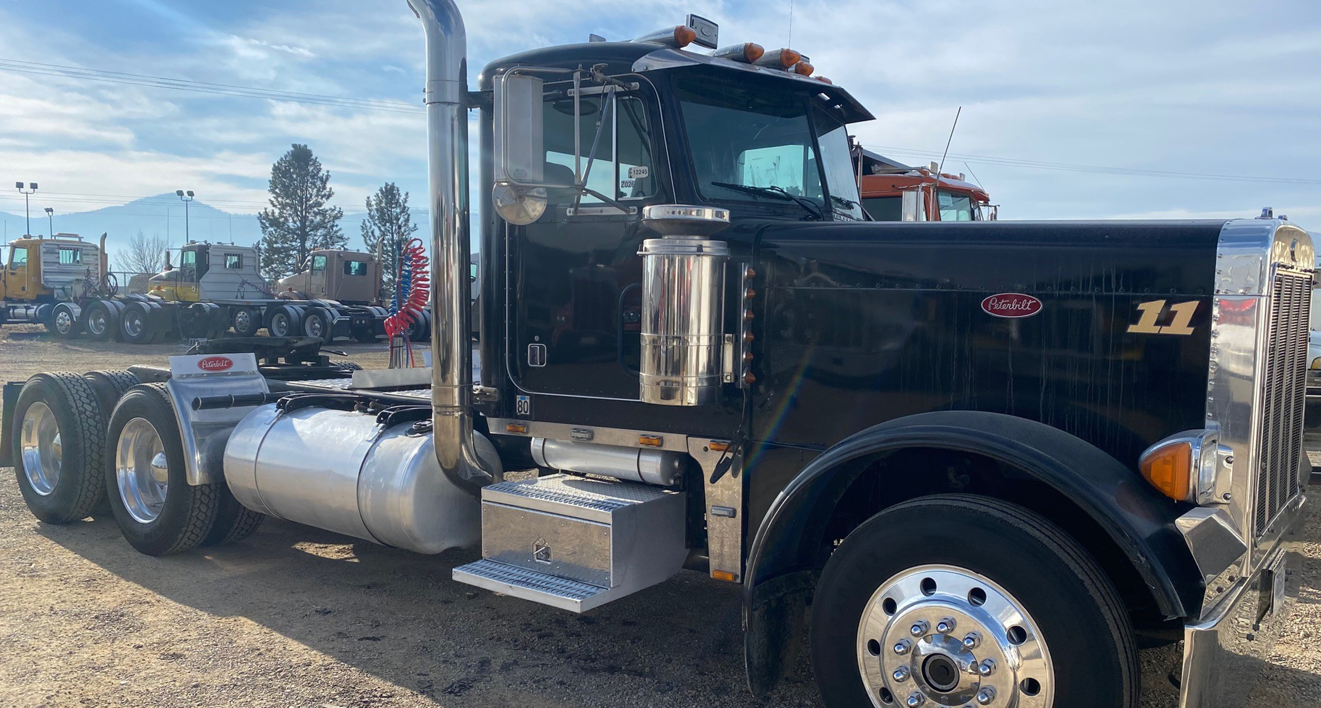 Double Diamond Missoula, Montana Heavy Duty Trucks and Tractors